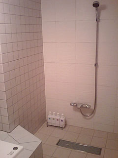 松山市/SENSE（ホテルセンス）/303号室/バスルームのシャワー